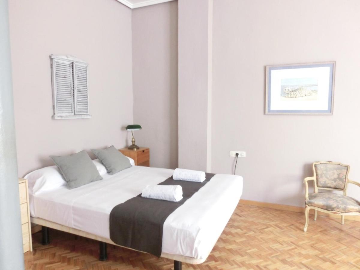 Total Valencia Bisbe Apartment Exterior photo